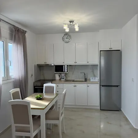 Filocsenia Luxury Apartman *