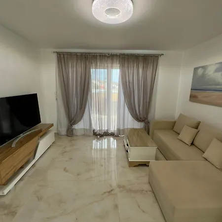 Filocsenia Luxury Apartman Cúcurosz